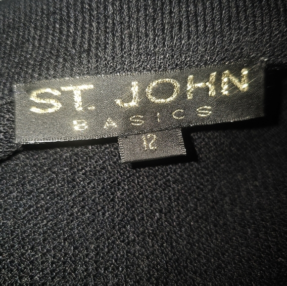 ST. JOHN BASICS Santana Knit Blazer Black Gold Crest Buttons Made In USA Size 12 - Picture 7 of 9
